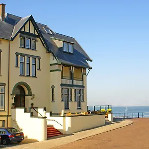 Boulevard Scheveningen 3* Гаага